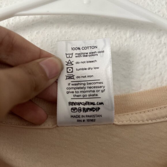 RIPNDIP Cream Pocket Cat Falling Tee Shirt Men's size L Relaxed Fit - Picture 4 of 6